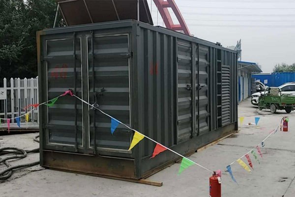 甘州发电机租赁空气滤清器多久更换一次?
