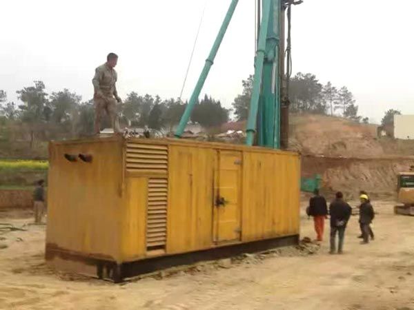 甘州如何判断水冷式机油散热器密封件是否需要更换？
